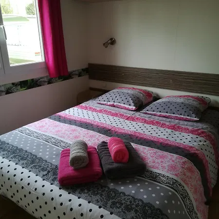 Campsite Loisirs Des Groux Mousseaux-sur-Seine